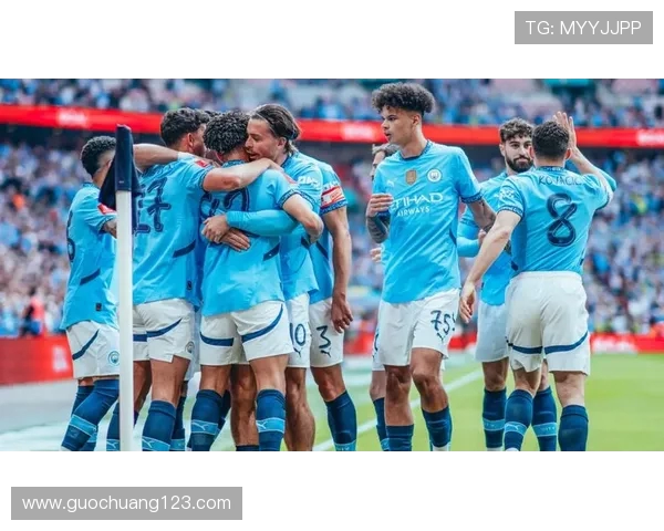 英媒称曼城球迷遭足总杯门票大幅涨价决赛票价比半决赛高出近一倍 英媒称曼城球迷遭足总杯门票大幅涨价决赛票价比半决赛高出近一倍